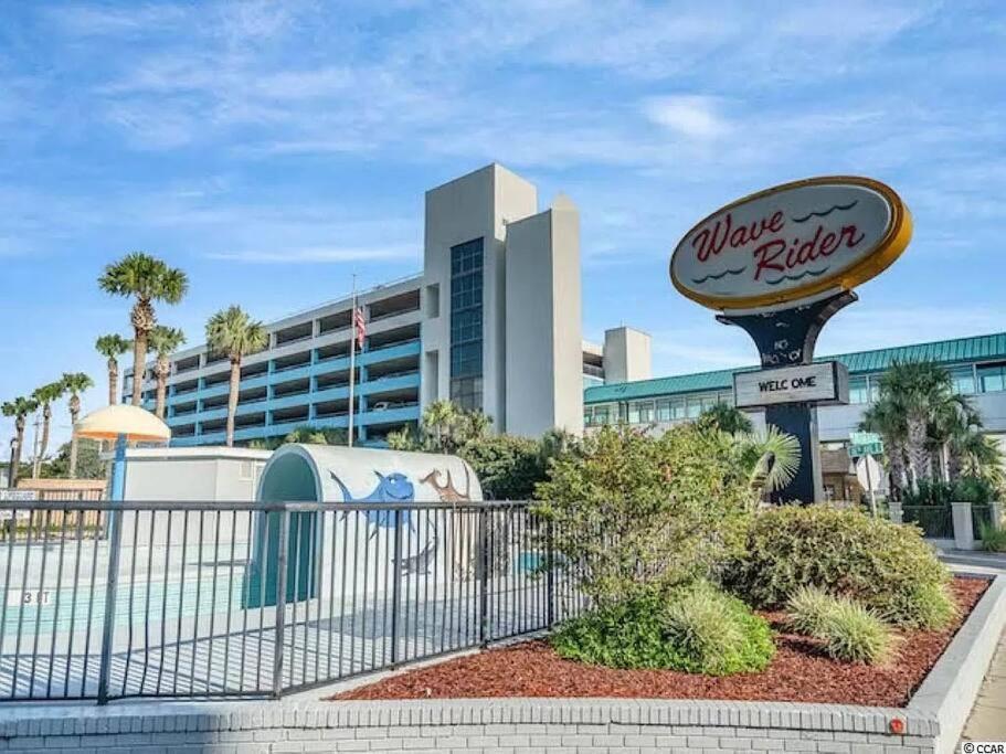 Pool Front & Across From Beach شاطئ ميرتل المظهر الخارجي الصورة